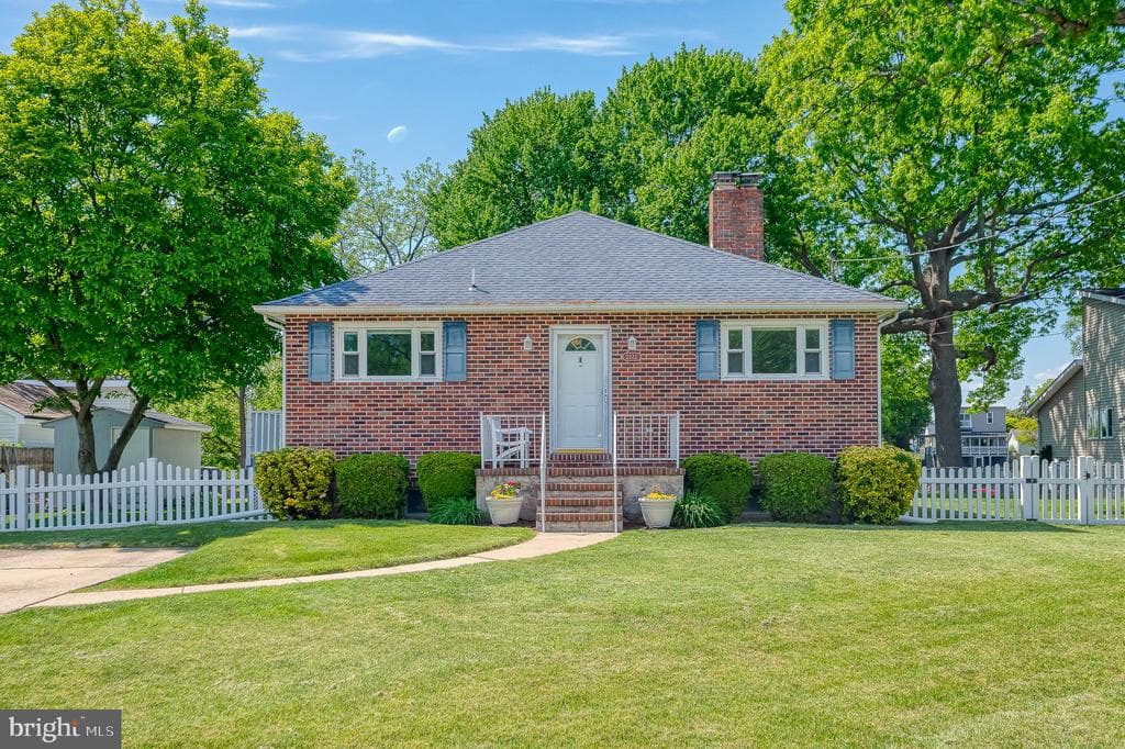 2222 Monocacy Rd, Essex, MD 21221-1527, United States - 660000