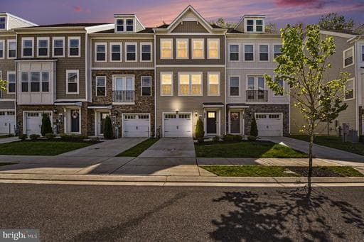238 WATERSTONE RD, ESSEX, MD, 21221