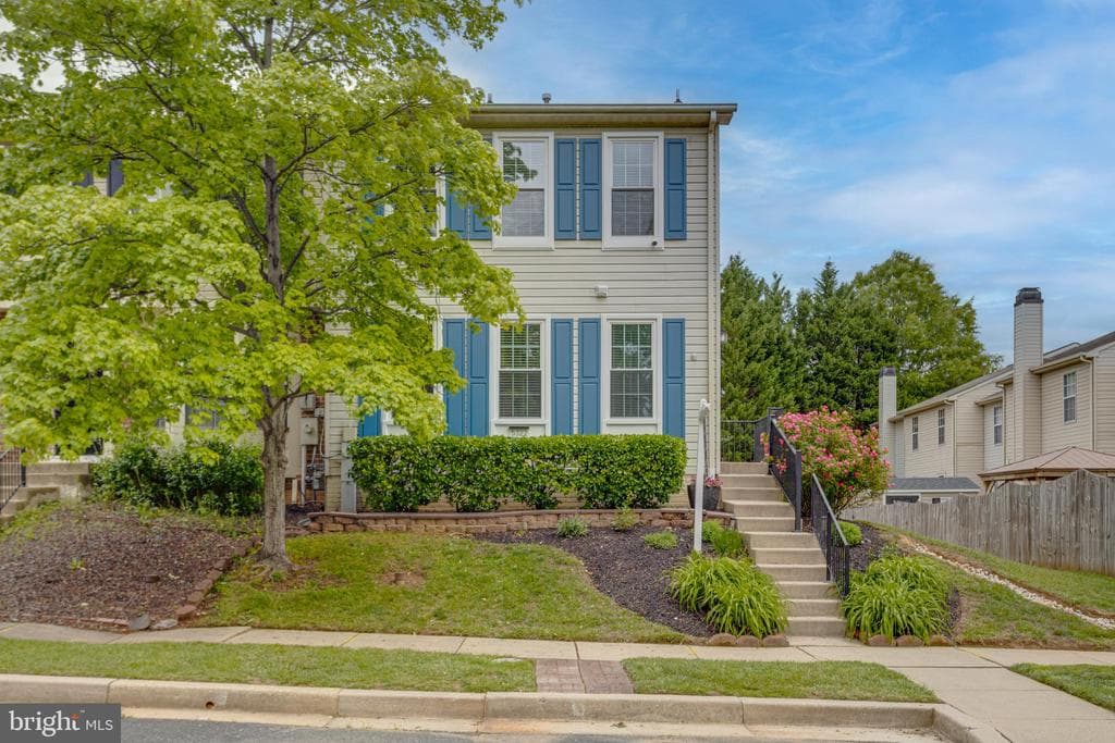 MD,BALTIMORE - 299000