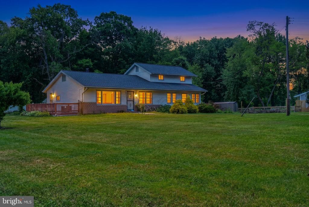 607 Dembytown Rd, Joppa, MD 21085-4110, United States - 360000