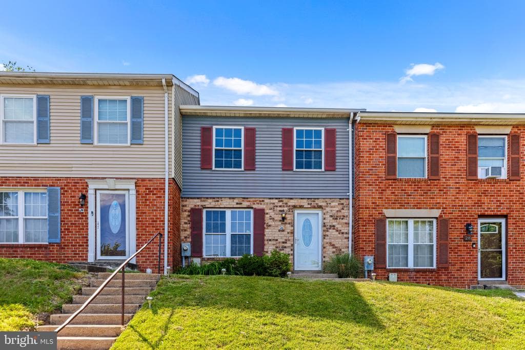 26 Clearlake Ct, Parkville, MD 21234-3436, United States - 270000
