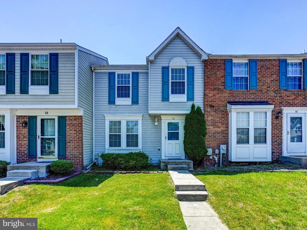 MD,BALTIMORE - 325000
