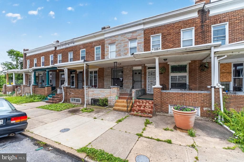 MD,BALTIMORE CITY - 70000