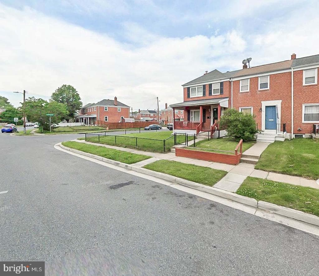 MD,BALTIMORE - 2000