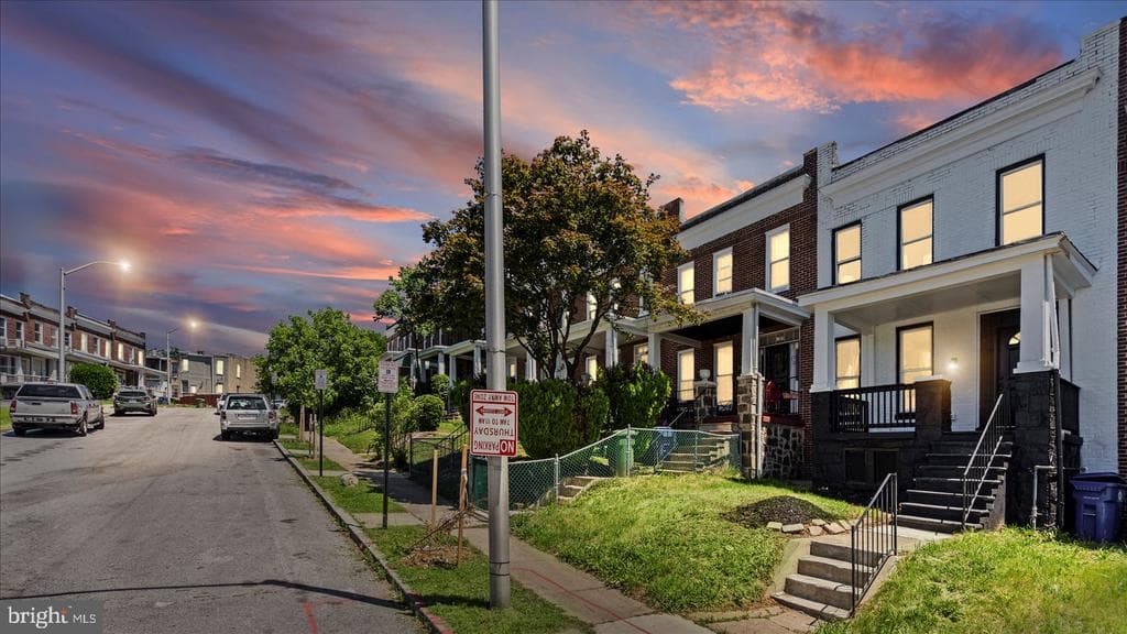 MD,BALTIMORE CITY - 250000