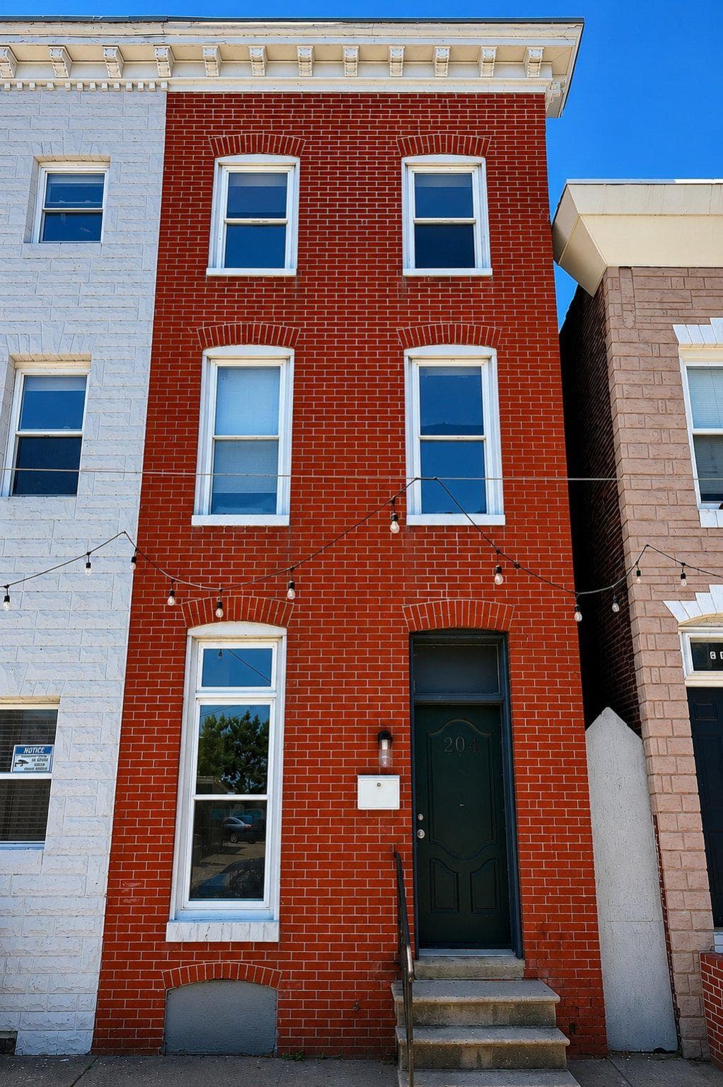204 N Chester St, Baltimore, MD 21231-1301, United States - 159000