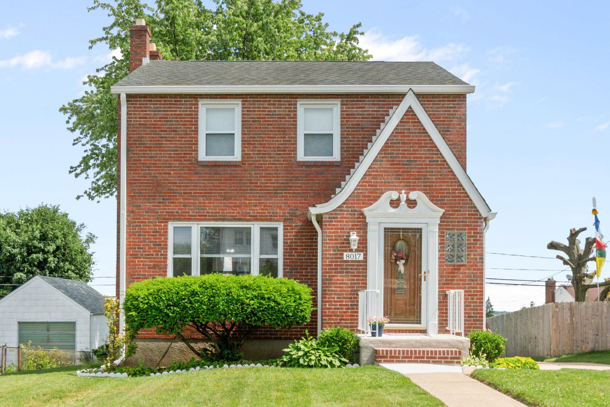 8017 Neighbors Ave, Rosedale, MD 21237-1623, United States - 325000