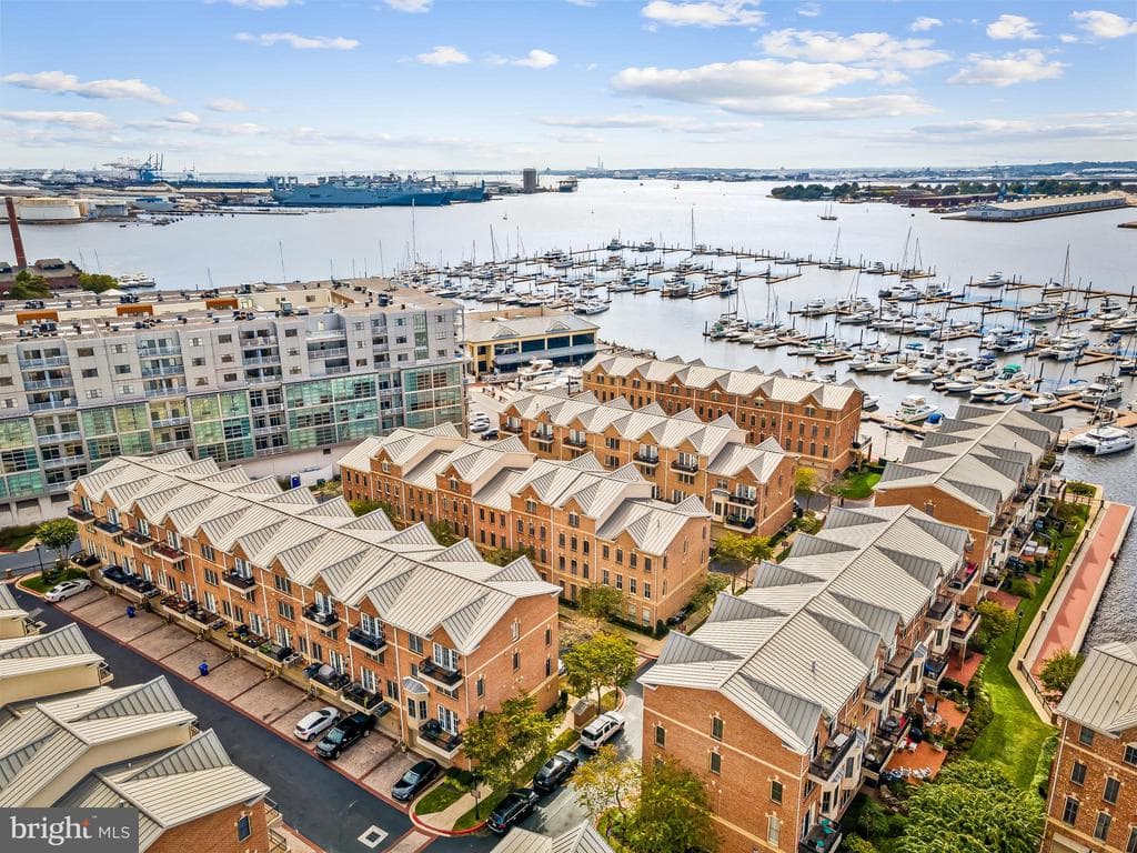 MD,BALTIMORE CITY - 829000
