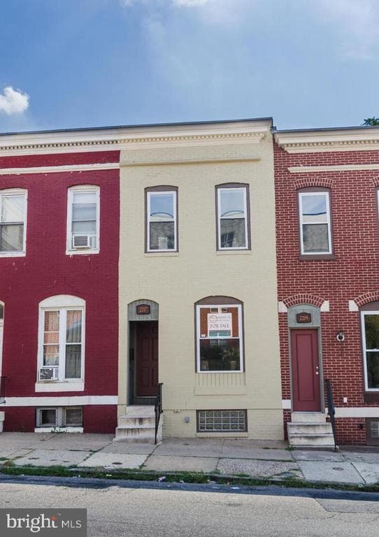 2217 W Baltimore St, Baltimore, MD 21223-2128, United States - 154900