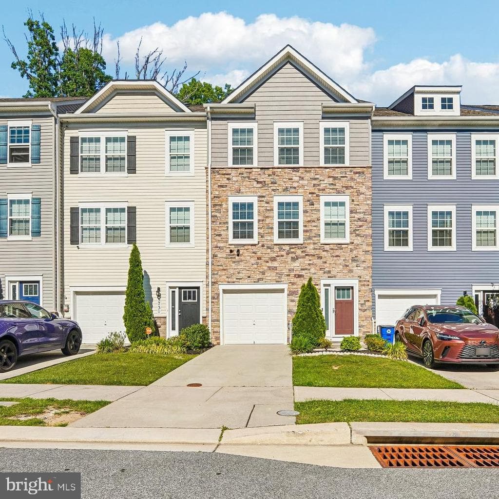 5733 Nicken Ct, Baltimore, MD 21206-1451, United States - 420001