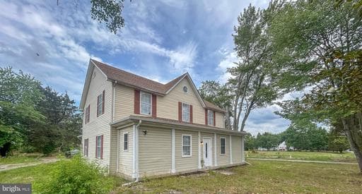 8400 PENNS HILL RD, LA PLATA, MD, 20646