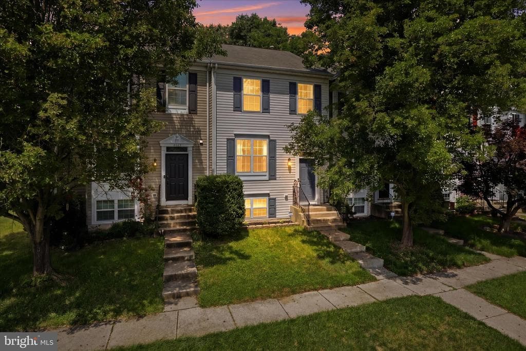 8156 Casey Ct, Elkridge, MD 21075-6410, United States - 399900