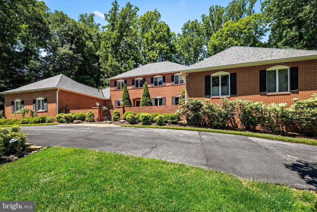 MD,BALTIMORE - 1100000