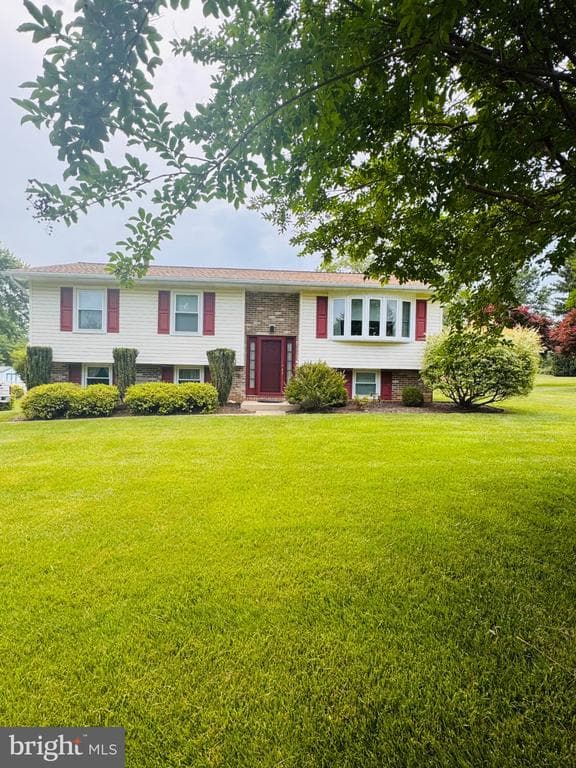 8 Fairhill Dr, Havre de Grace, MD 21078-1660, United States - 524900