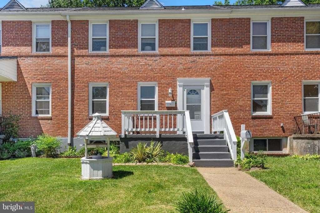 MD,BALTIMORE - 359000
