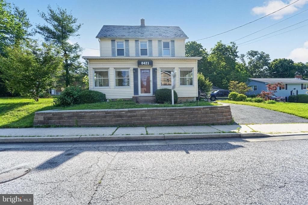 MD,BALTIMORE - 270000