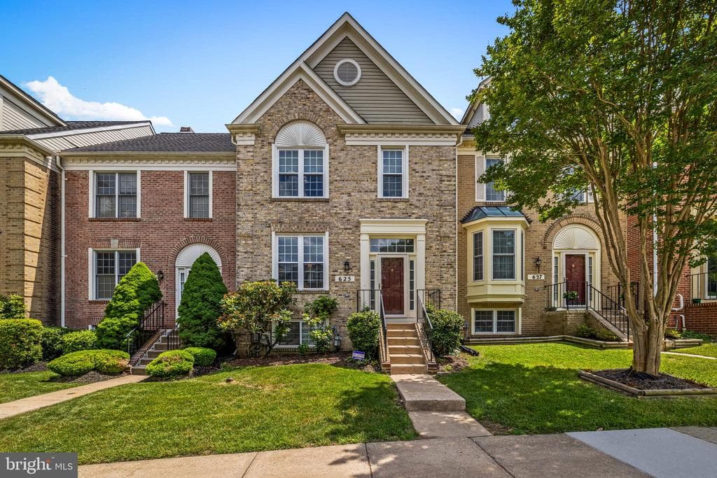 625 Lavenham Ct, Lutherville Timonium, MD 21093-7426, United States - 575000