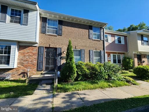 616 Yorkshire Dr, Edgewood, MD 21040-2220, United States