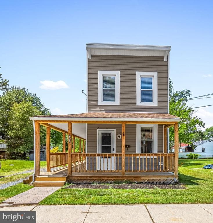 MD,BALTIMORE - 275000