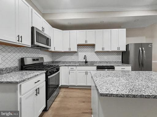 2129 E FEDERAL ST, BALTIMORE, MD, 21213
