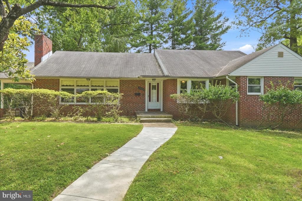 2703 Steele Rd, Baltimore, MD 21209-4015, United States - 589000