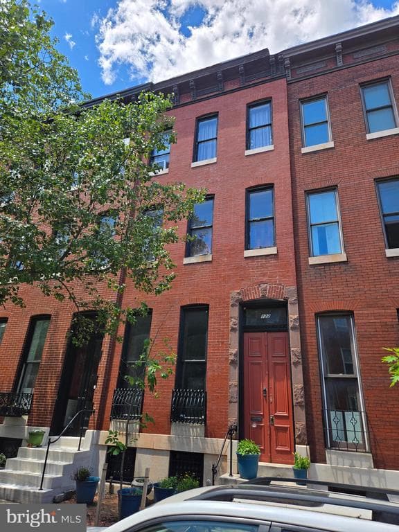 MD,BALTIMORE CITY - 325000