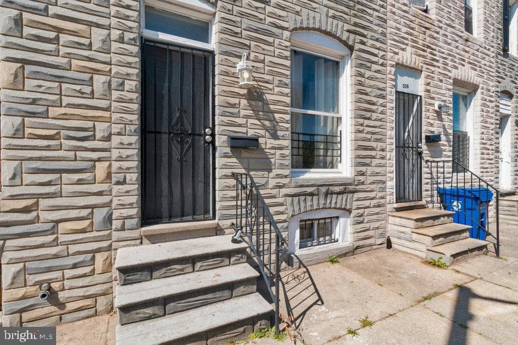510 S Smallwood St, Baltimore, MD 21223-2946, United States - 109900