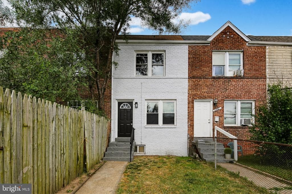 MD,BALTIMORE CITY - 115000