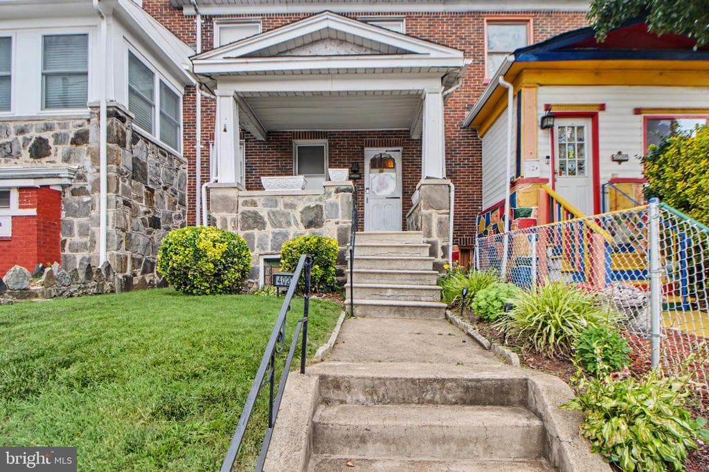 MD,BALTIMORE CITY - 210000