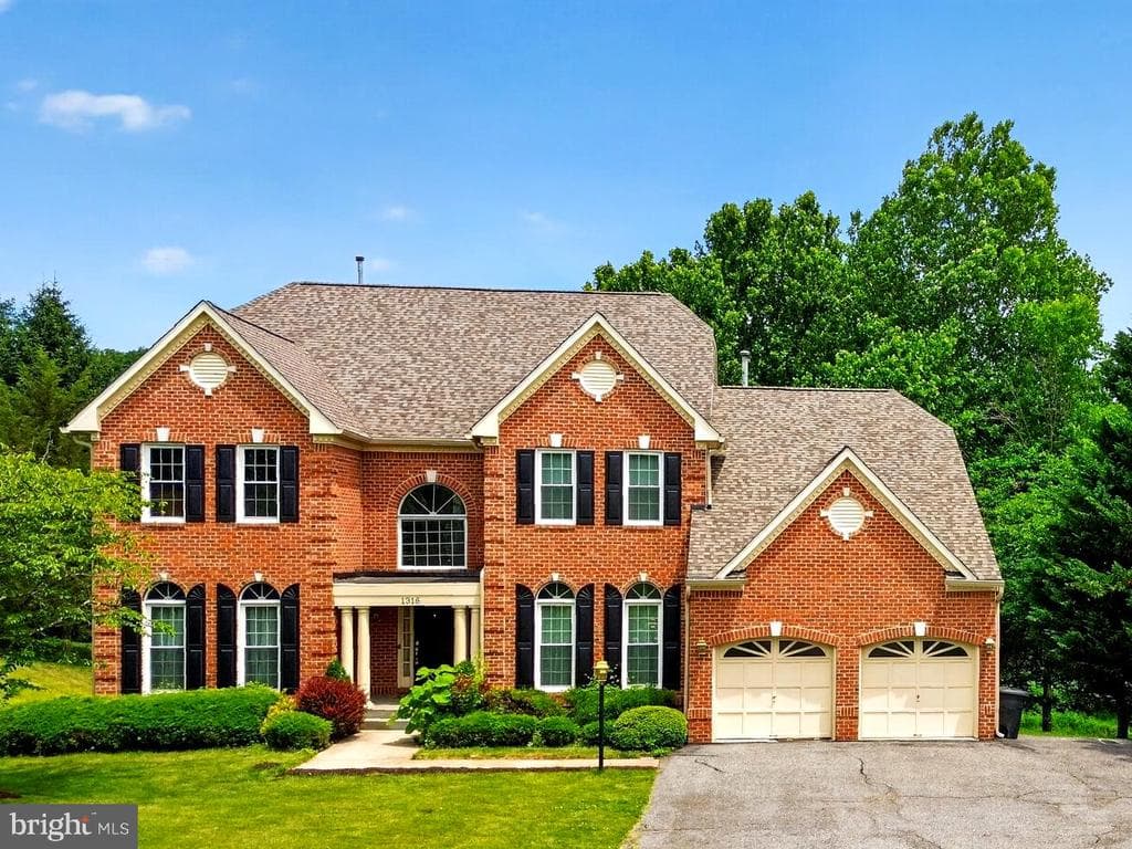 1316 W Seminary Ave, Lutherville Timonium, MD 21093-3805, United States - 1390000
