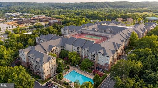 400 SYMPHONY CIR #136E, HUNT VALLEY, MD, 21030