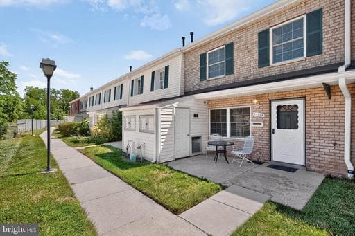 9220 Bridle Path Ln, Laurel, MD 20723-1544, United States