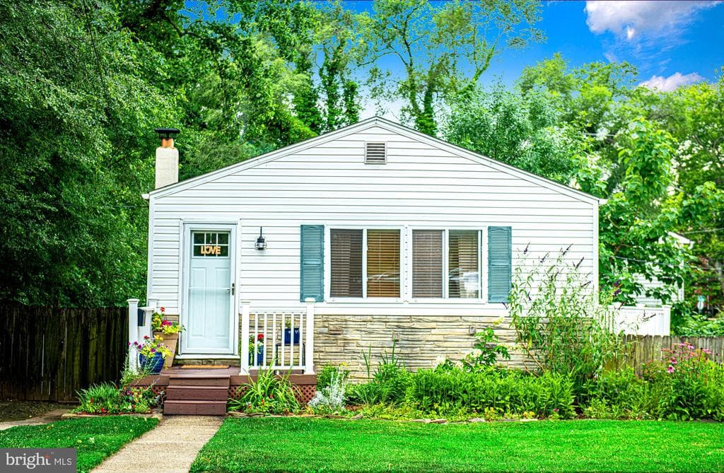 MD,BALTIMORE CITY - 250000