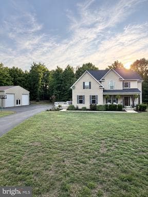 6975 Dillon Ct, Hughesville, MD 20637, United States