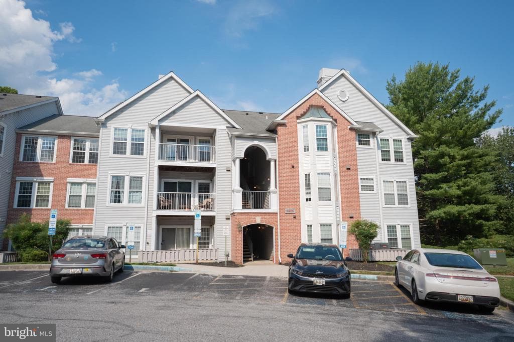 MD,BALTIMORE - 205000