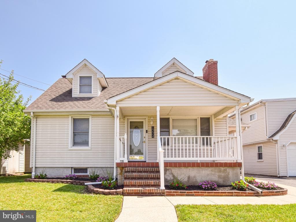 MD,BALTIMORE - 325000