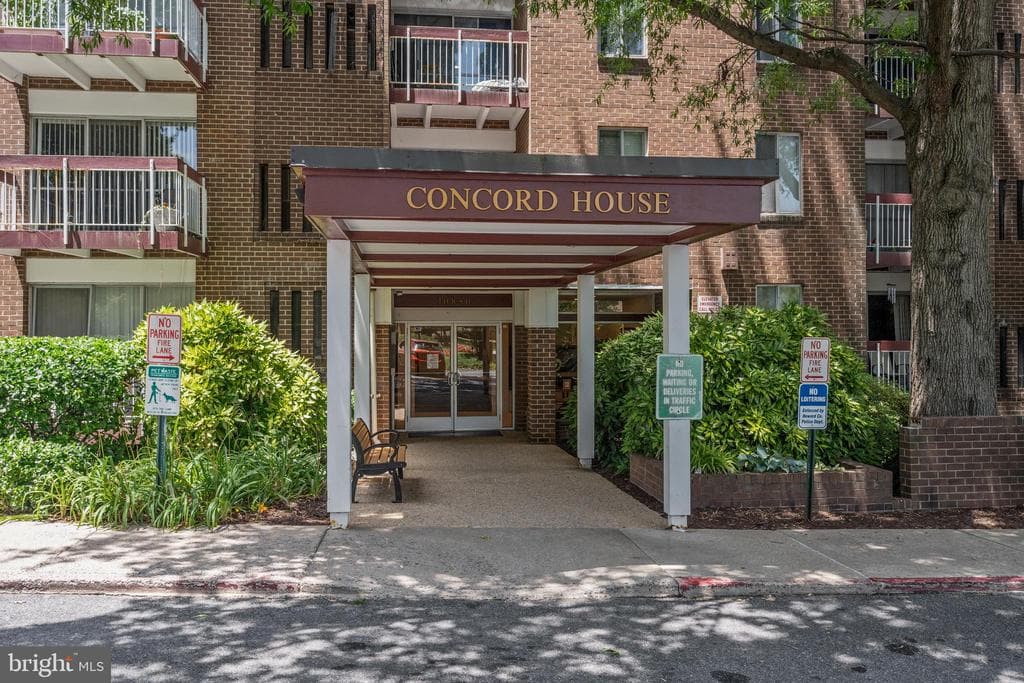 10850 Green Mountain Cir, Columbia, MD 21044-2300, United States - 195000