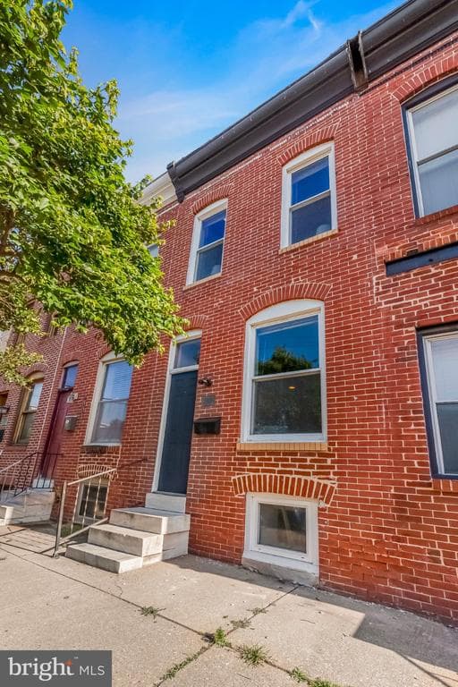 2806 E Fairmount Ave, Baltimore, MD 21224-1240, United States - 280000