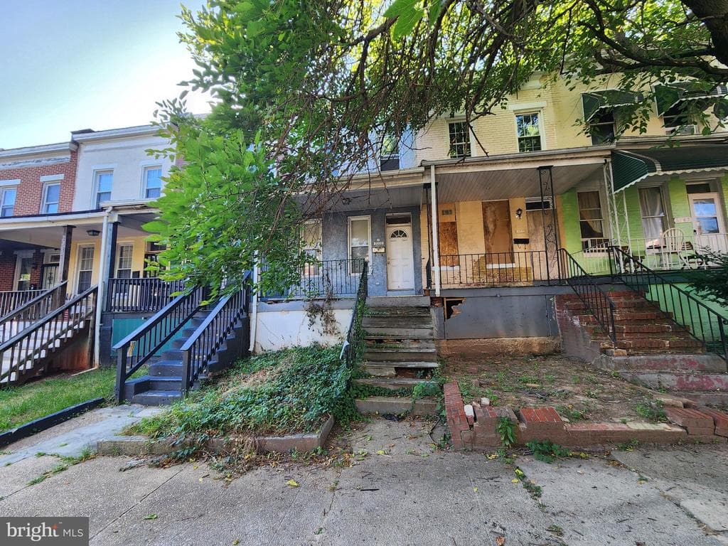 MD,BALTIMORE CITY - 15000
