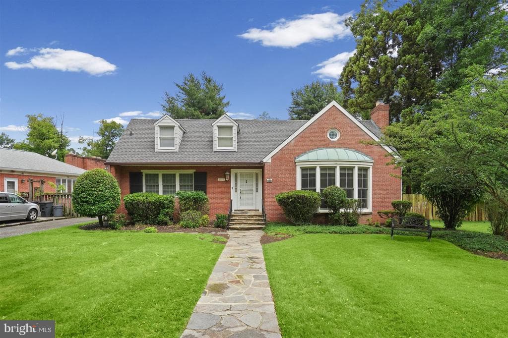 6609 Western Run Dr, Baltimore, MD 21215-3117, United States - 799000