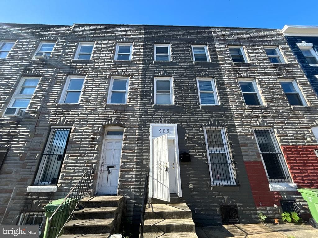 905 Bennett Pl, Baltimore, MD 21223-1312, United States - 159900
