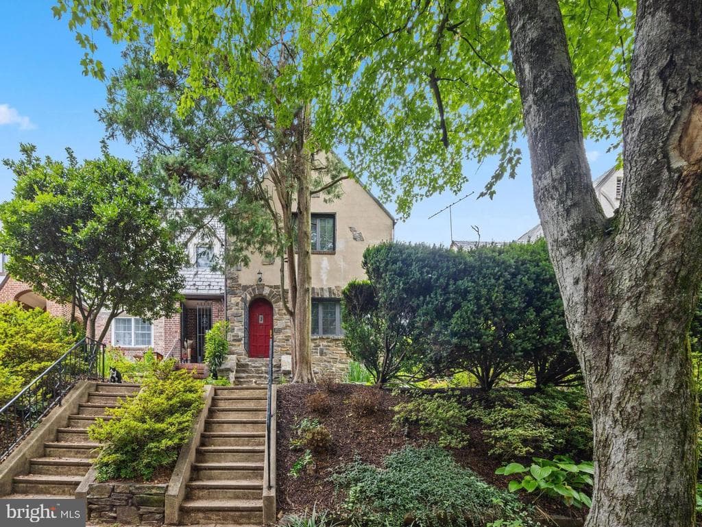 MD,BALTIMORE CITY - 360000