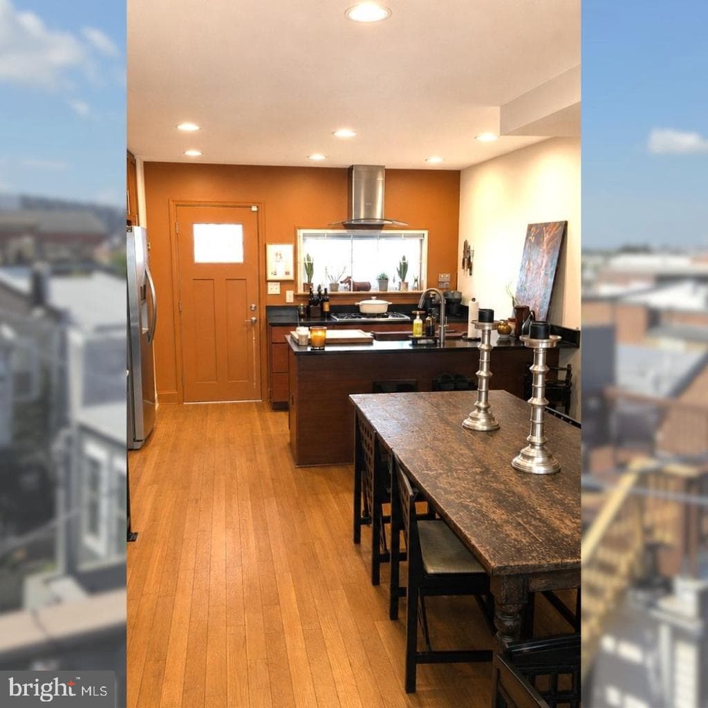 MD,BALTIMORE CITY - 329000