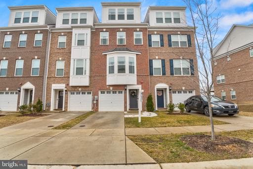 11716 Emily Dickinson Pl, White Plains, MD 20695-4280, United States