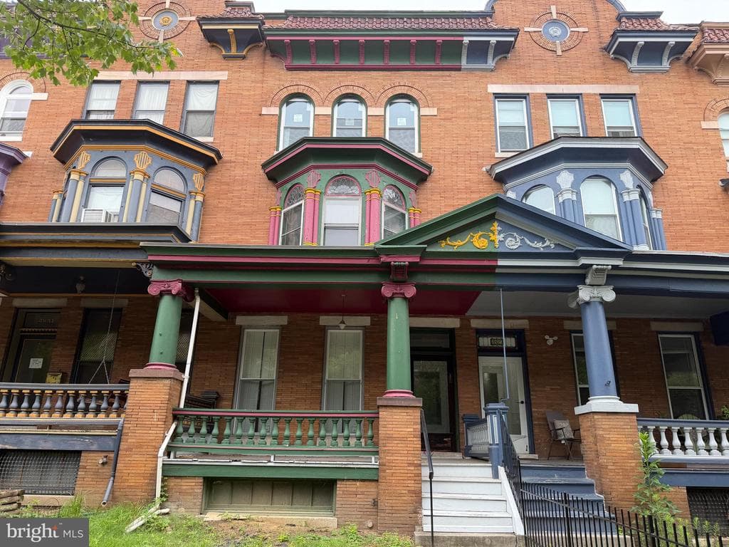 MD,BALTIMORE CITY - 369900