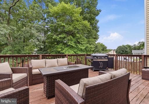 102 Wood Duck Cir, La Plata, MD 20646-9366, United States