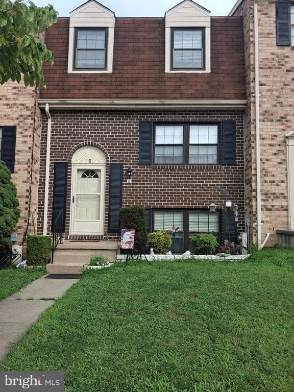 6 Keen Mill Ct, Catonsville, MD 21228-6104, United States - 410000