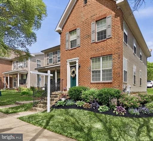 907 MYRTLE AVE, BALTIMORE, MD, 21201