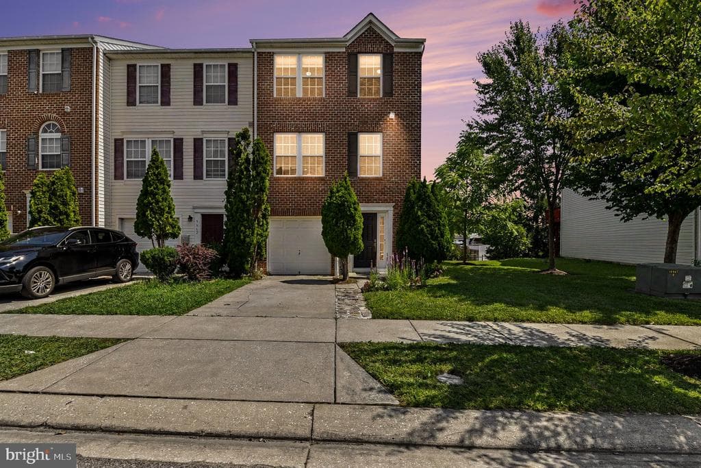 MD,BALTIMORE - 360000