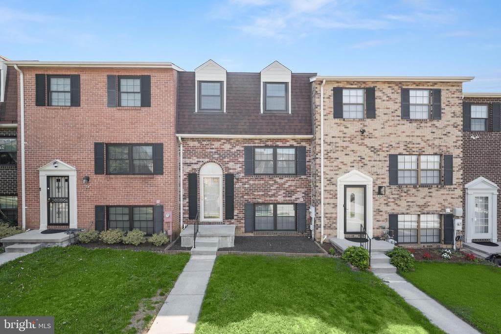 MD,BALTIMORE - 370000
